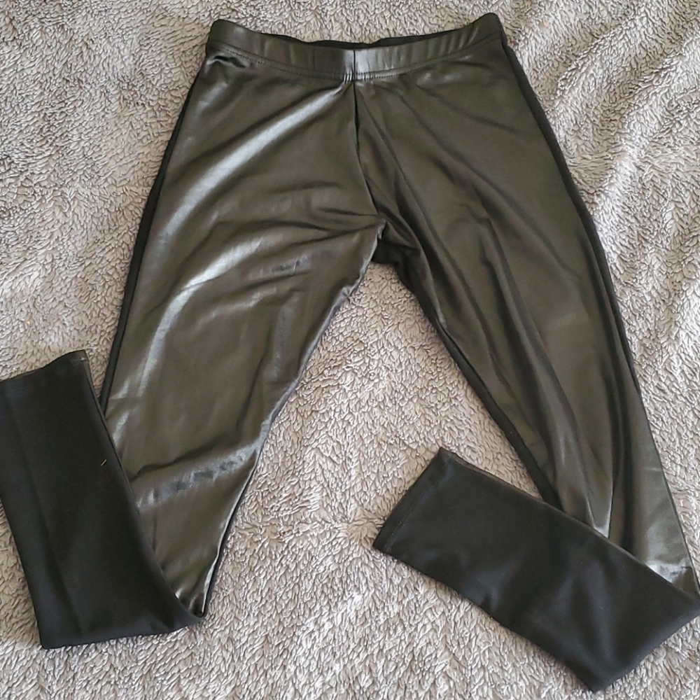 TIGHTS